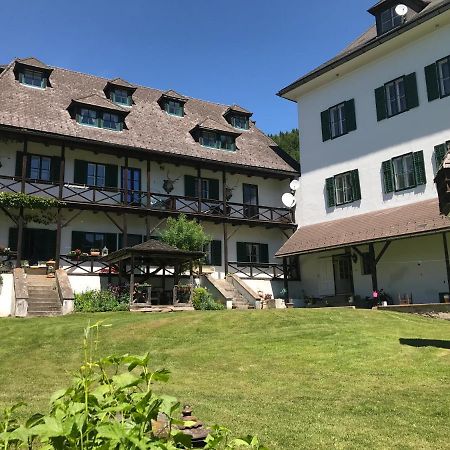 Schloss Gstatt Oblarn Extérieur photo